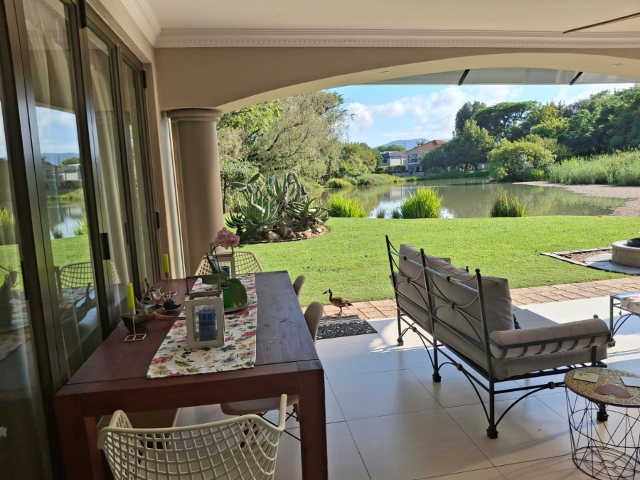 4 Bedroom Property for Sale in WestLake Country Safari Estate North West